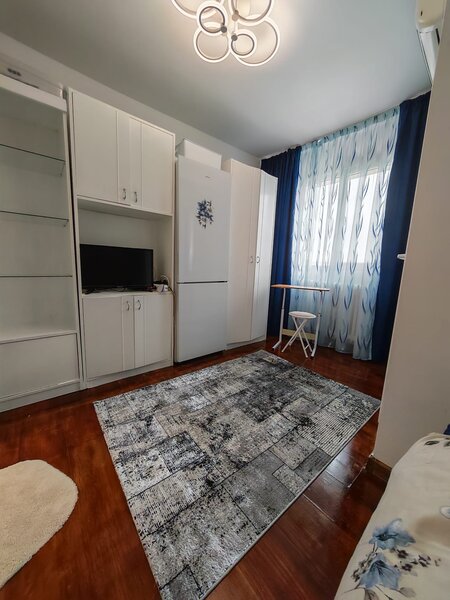 Titan- Policlinica - Nicolae Grigorescu