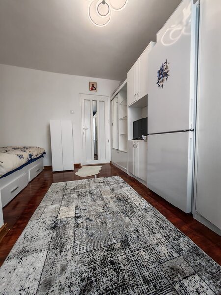 Titan- Policlinica - Nicolae Grigorescu